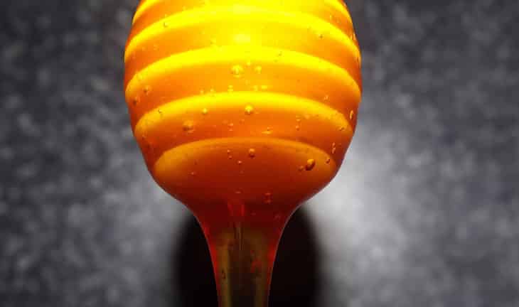 Crème protéinée aux graines & au miel.